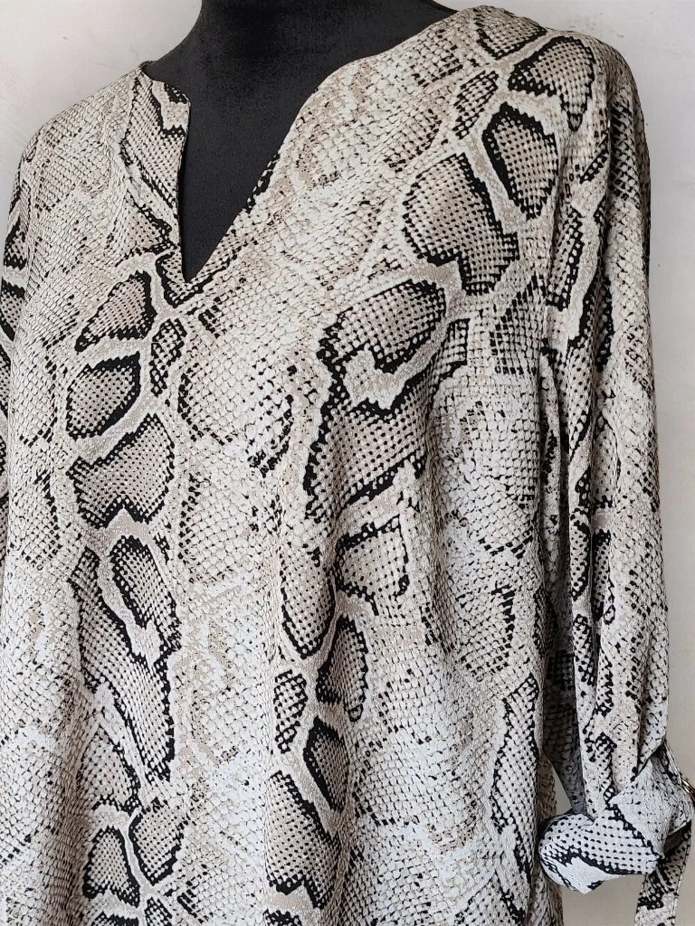 MICHAEL KORS Snakeskin Python Print Notch Neck Roll Tab Blouse Top